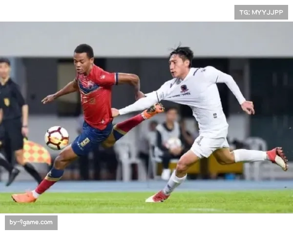 土超教练战术布置灵活 临场调整效果显著